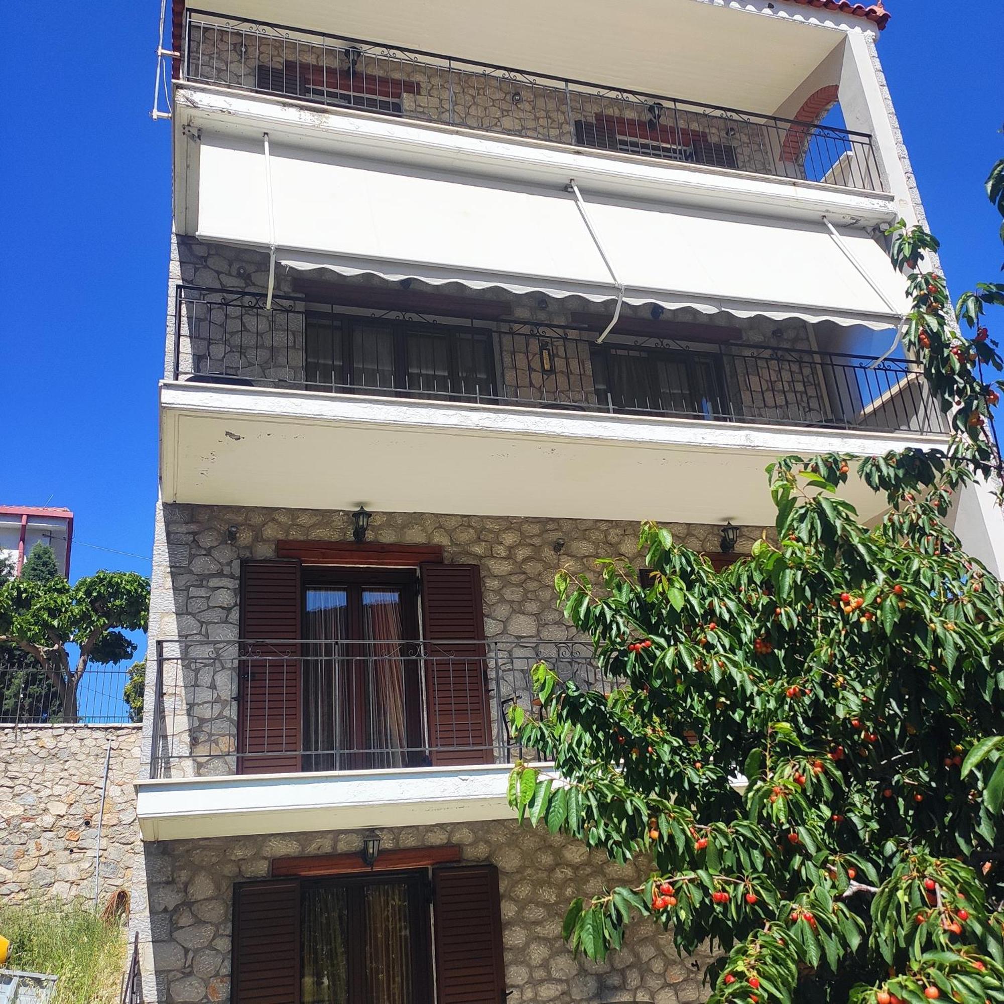 Appartamento Το Πέτρινο Kiriákion Esterno foto