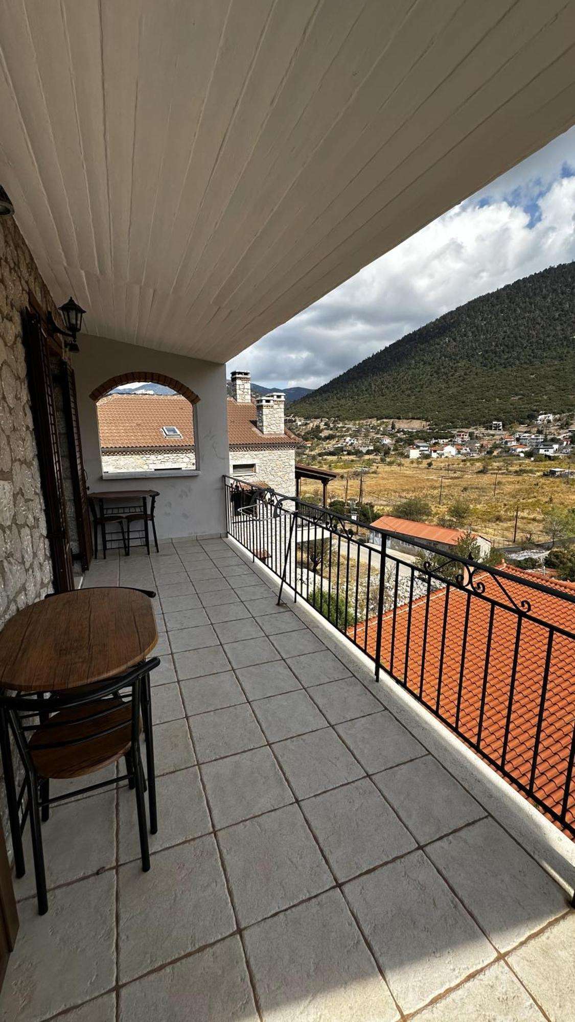 Appartamento Το Πέτρινο Kiriákion Esterno foto